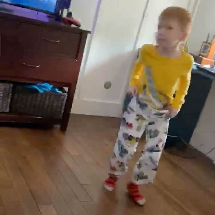 2020-01-04-dance-machine-00 photo