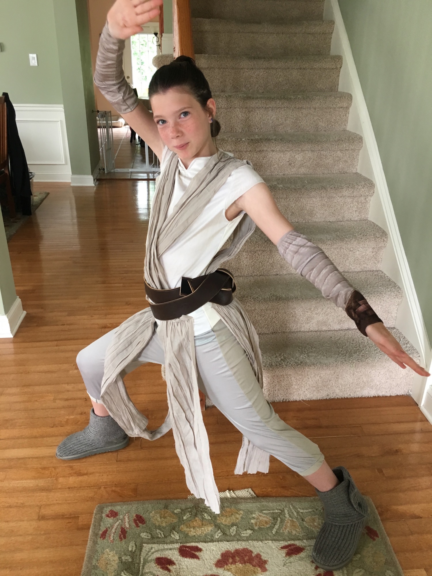 06-06-2016-comic-con-2 photo